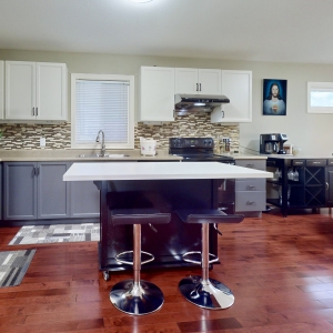 8583-Jessice-Cres-17